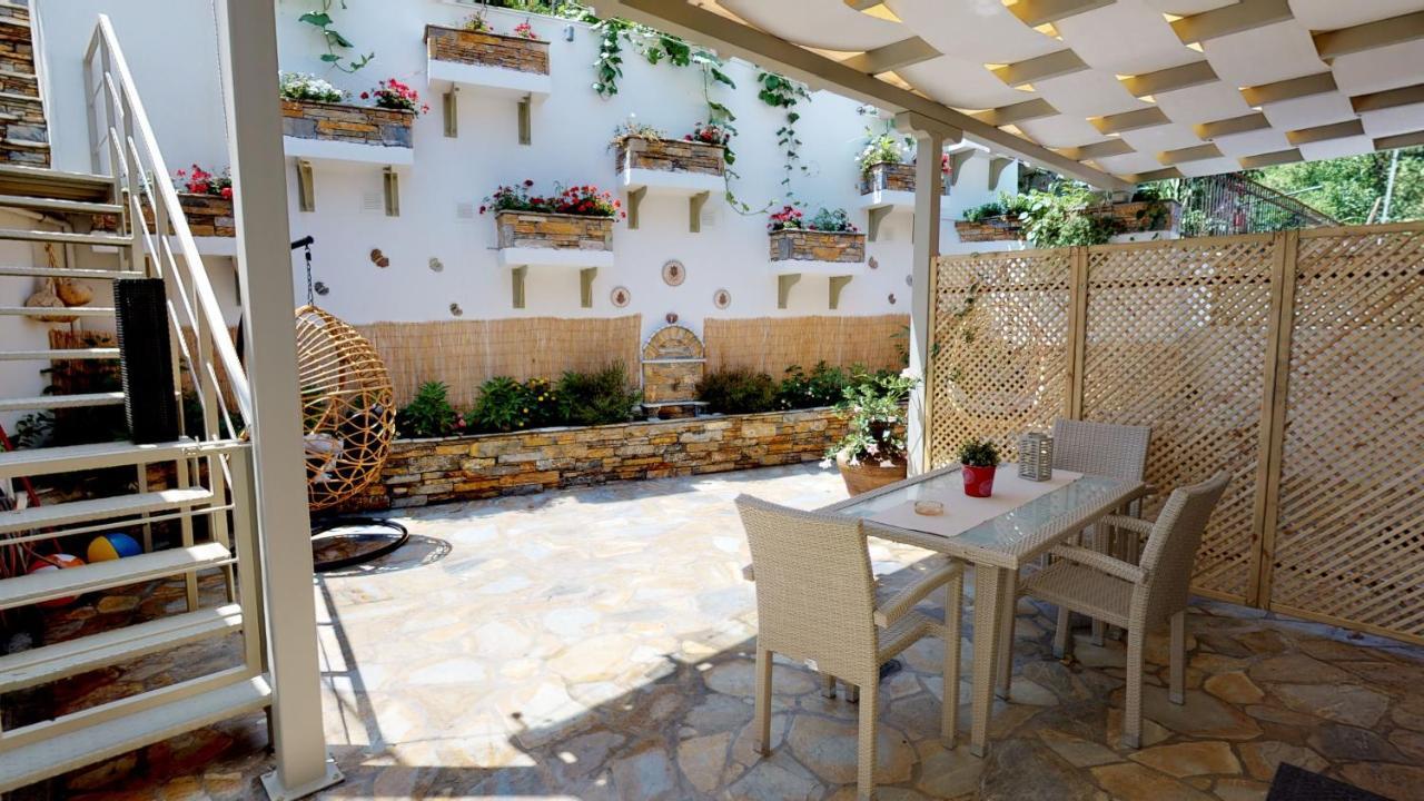 Studios Yalos Khorevtón Ngoại thất bức ảnh