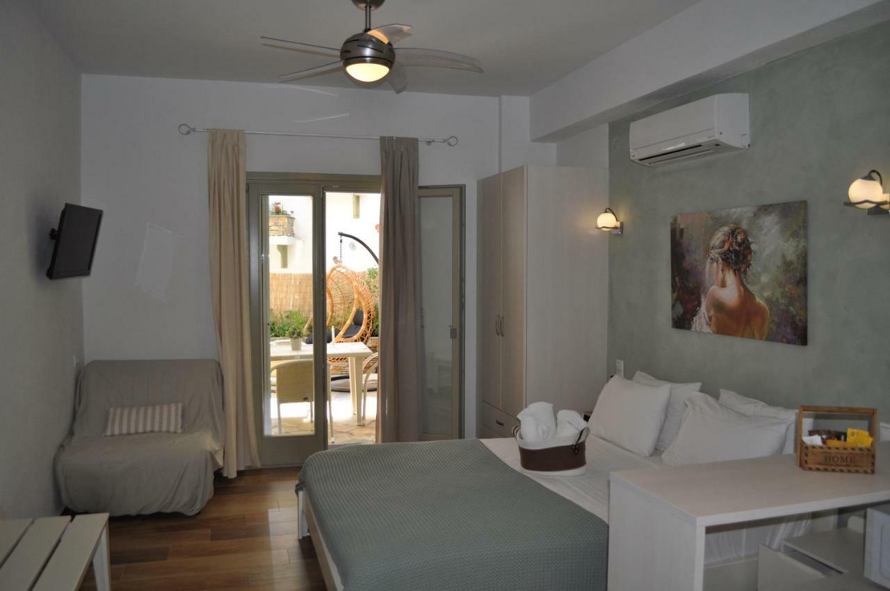 Studios Yalos Khorevtón Ngoại thất bức ảnh